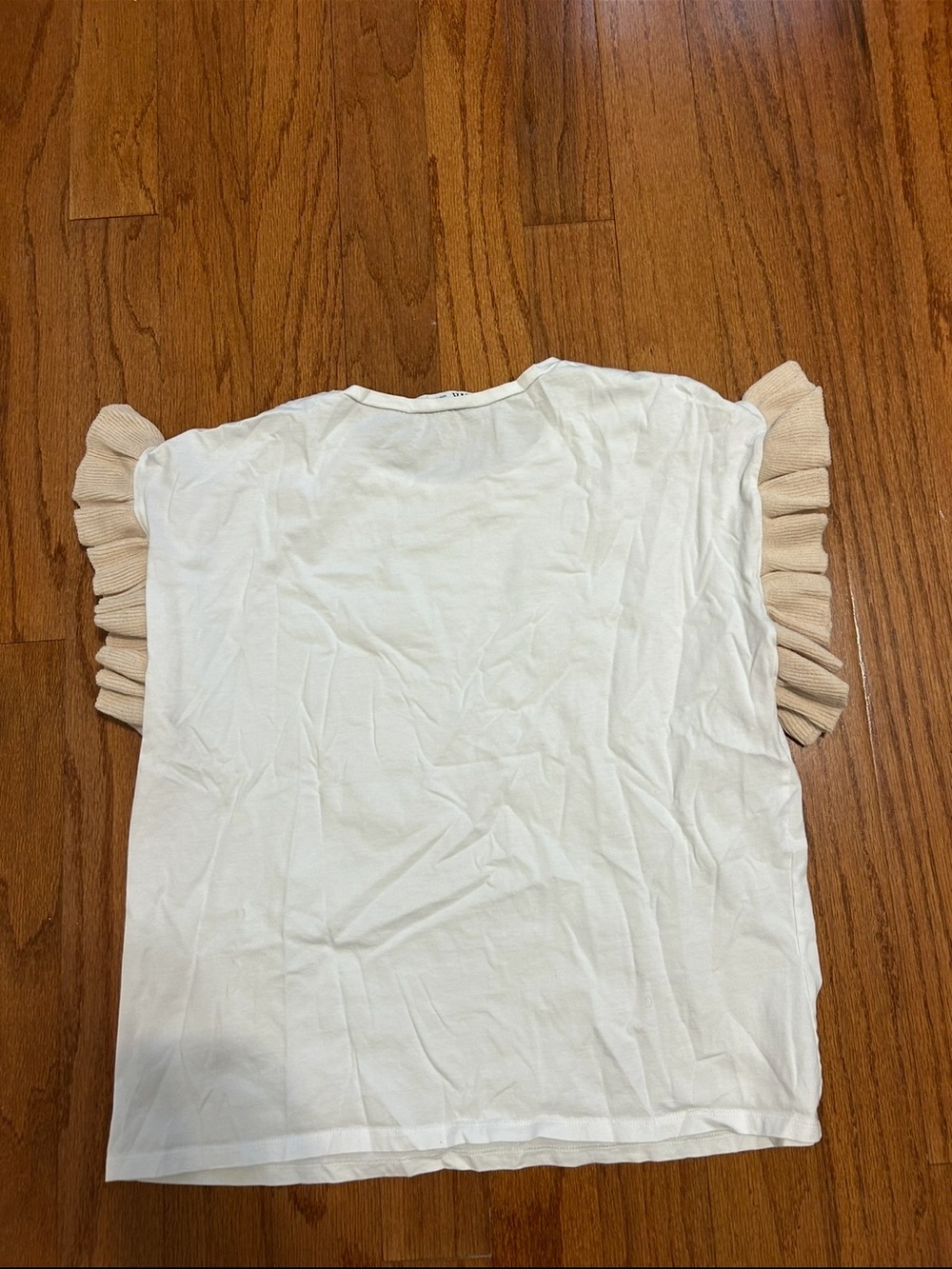 Zara White Flutter Sleeve Top Size L | Ruffle Sleeve Blouse | Feminine Chic - Picture 5 of 5